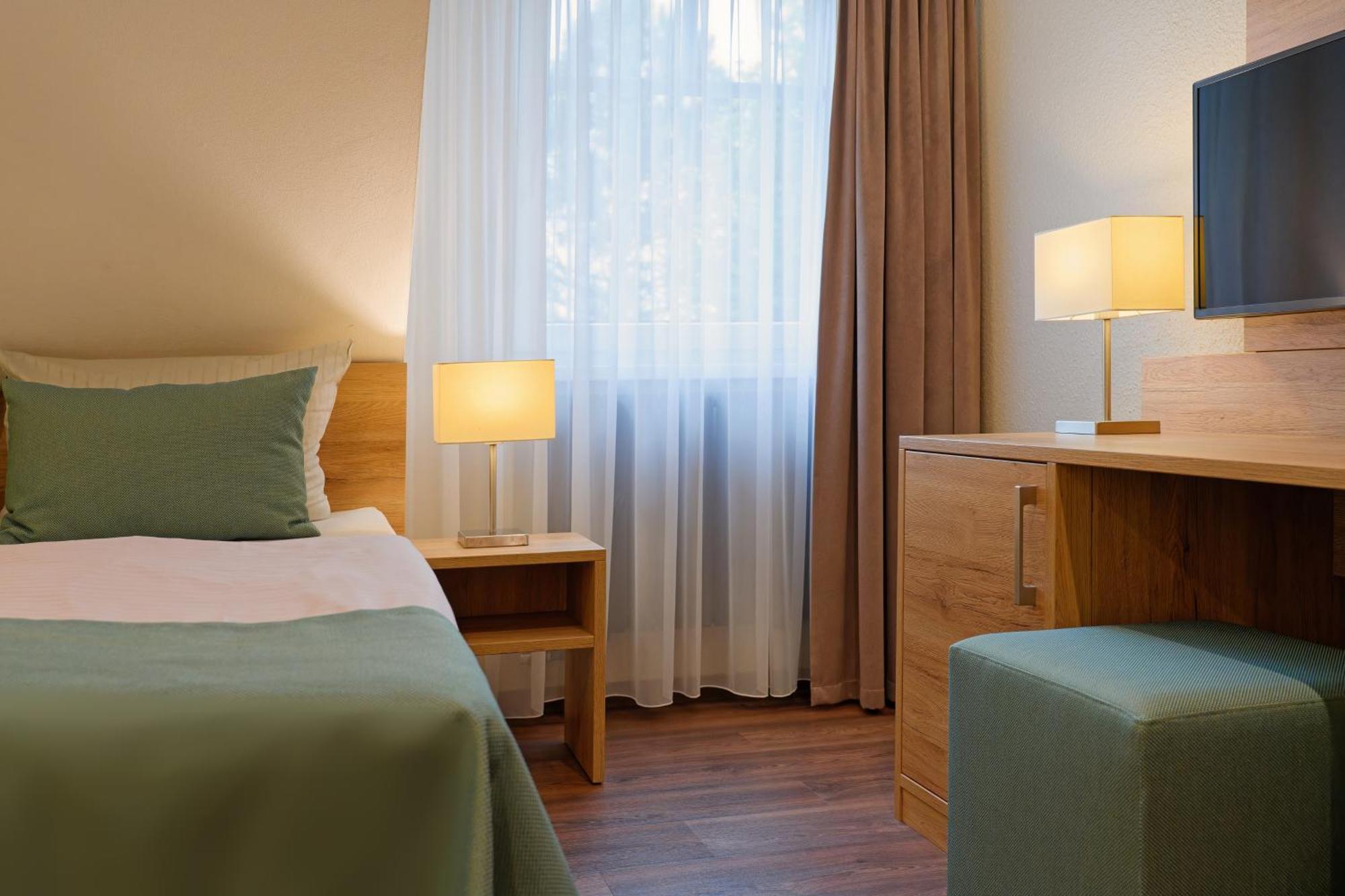 Hotel Schluister Park Carolinensiel Eksteriør billede